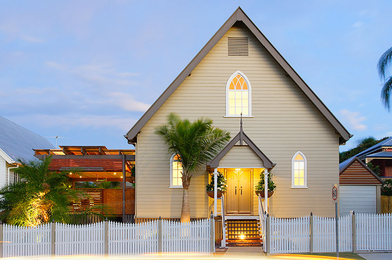 Illustration for article titled Beautiful Churches That Have Been Converted into Secular Buildings